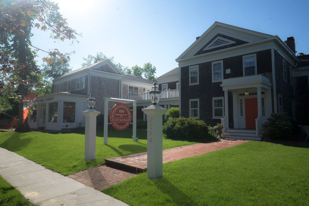 Bridgehampton Inn エクステリア 写真
