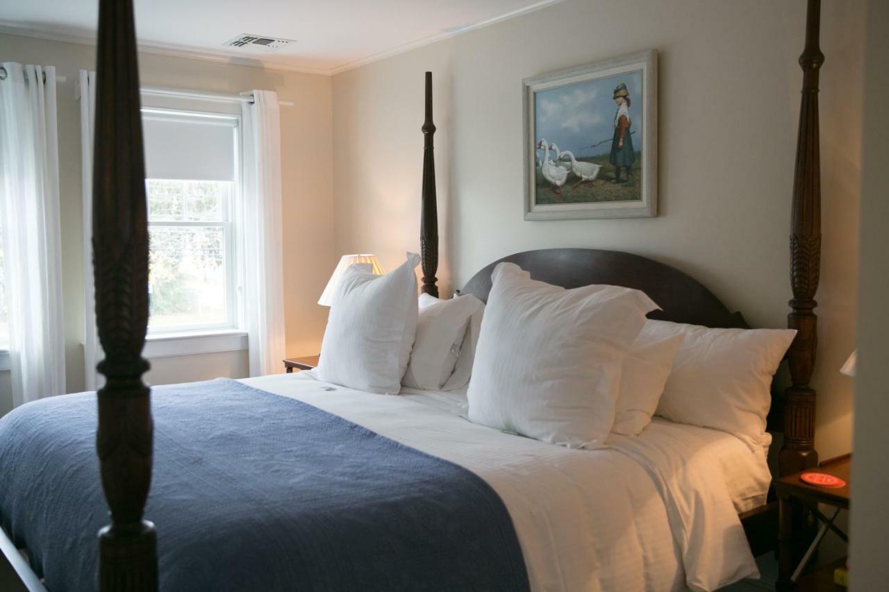 Bridgehampton Inn エクステリア 写真
